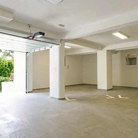 Apartman Beachfront Sunrise Srzic *