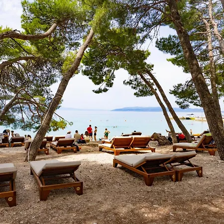 Beachfront Sunrise Srzic *