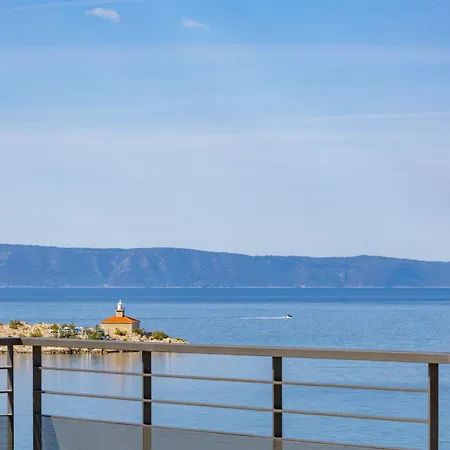 Apartman Beachfront Sunrise Srzic *
