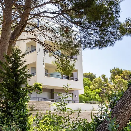 Beachfront Sunrise Srzic Apartman *